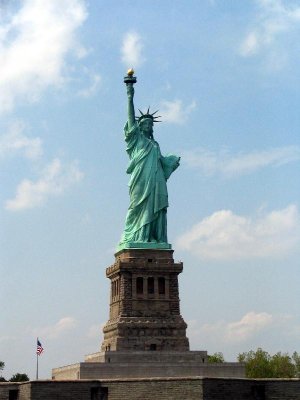 Waterways Boat Cruise NYC (around Manhattan island) 163.JPG
